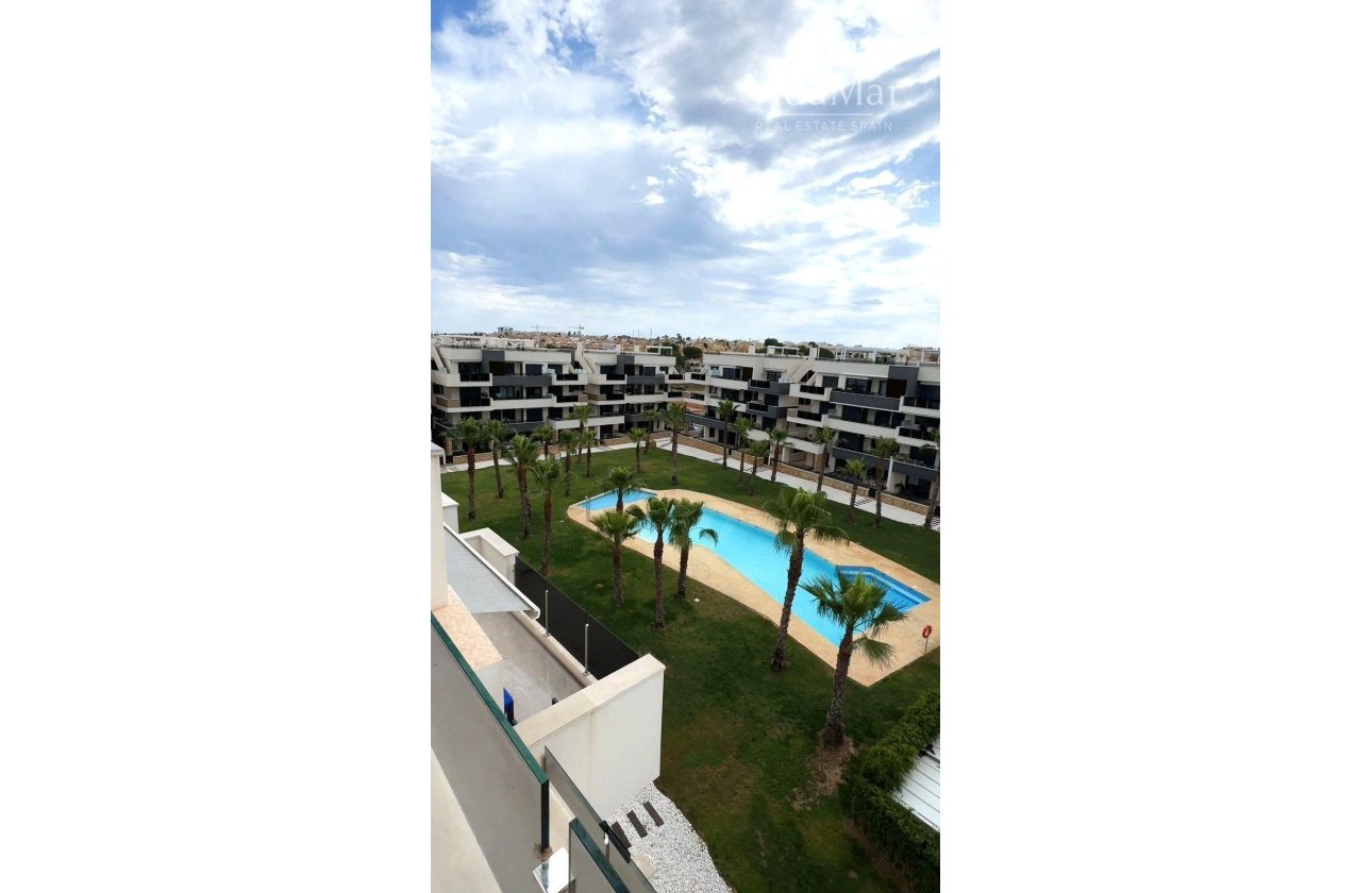 Herverkoop - Penthouse -
Orihuela Costa - Los Almendros-la Florida