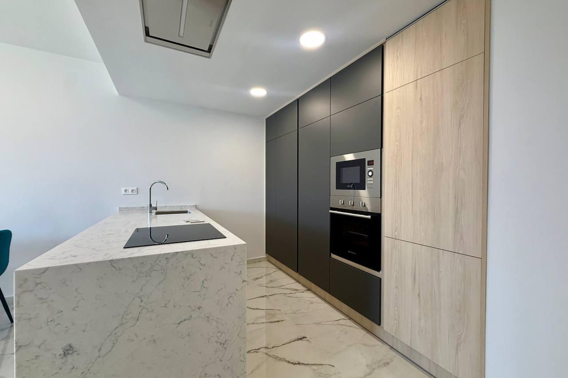 Herverkoop - Penthouse -
Orihuela Costa - PAU 8