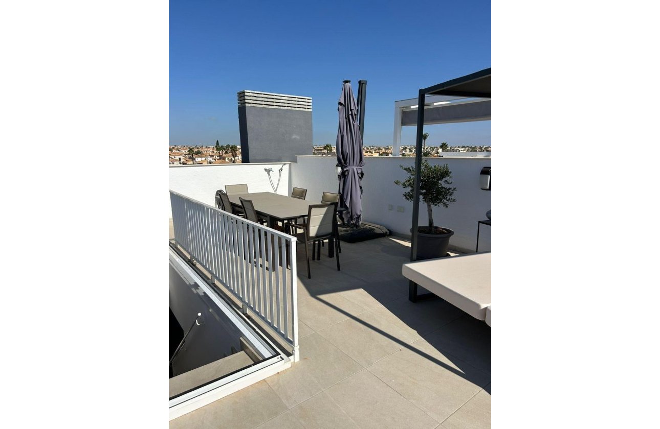 Herverkoop - Penthouse -
Orihuela Costa - Playa Flamenca