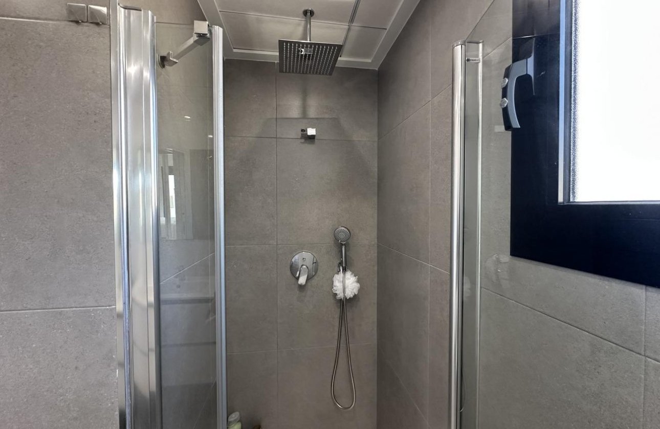 Herverkoop - Penthouse -
Orihuela Costa - Villamartín-las Filipinas