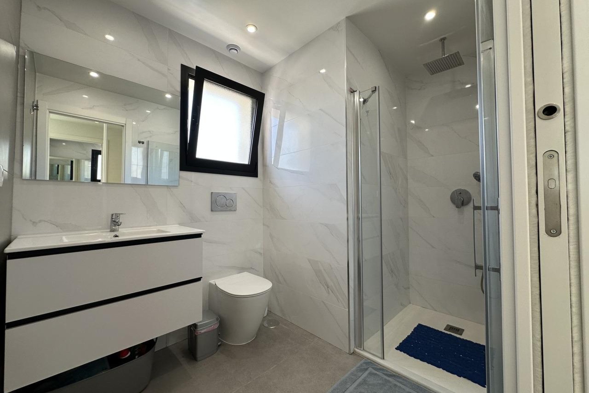 Herverkoop - Penthouse -
Orihuela Costa - Villamartín-las Filipinas