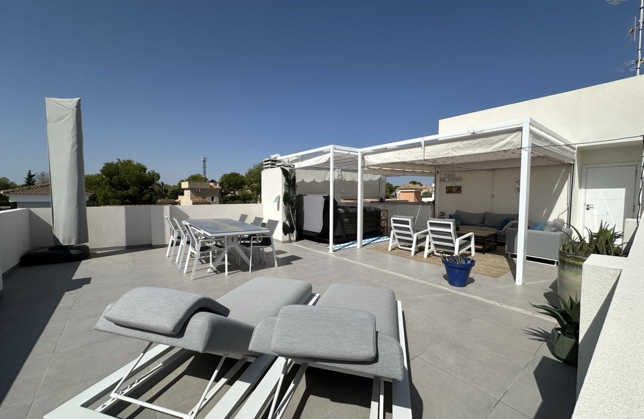 Herverkoop - Penthouse -
Orihuela Costa - Villamartín-las Filipinas