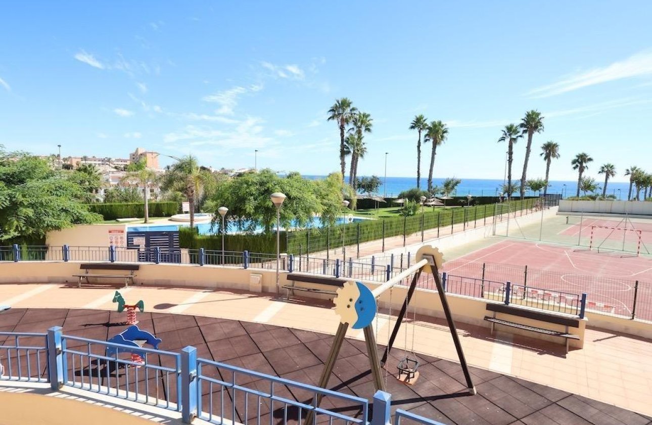 Herverkoop - Penthouse -
Pilar de la Horadada - Costa Blanca