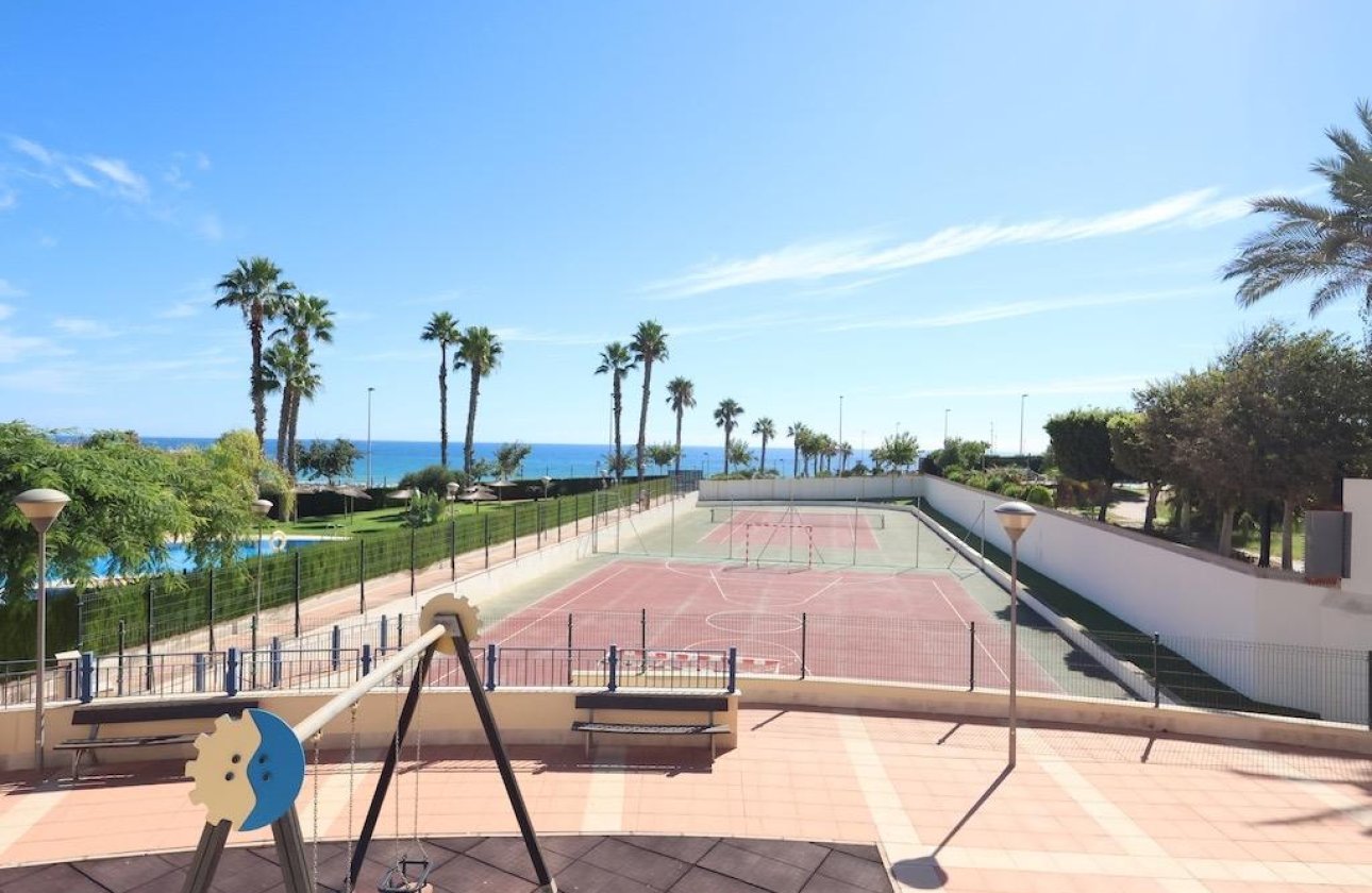 Herverkoop - Penthouse -
Pilar de la Horadada - Costa Blanca