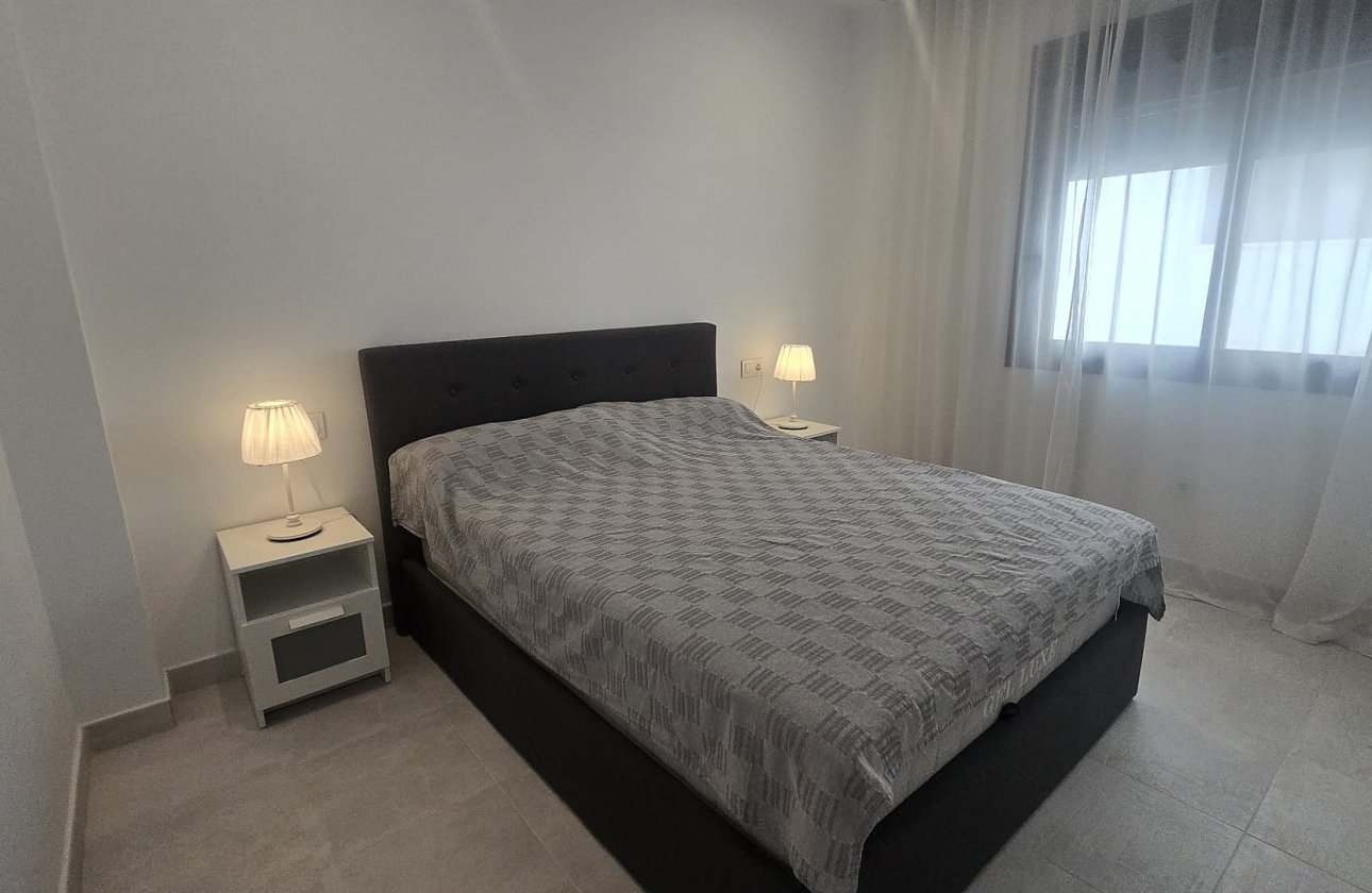 Herverkoop - Penthouse -
Pilar de la Horadada - Costa Blanca