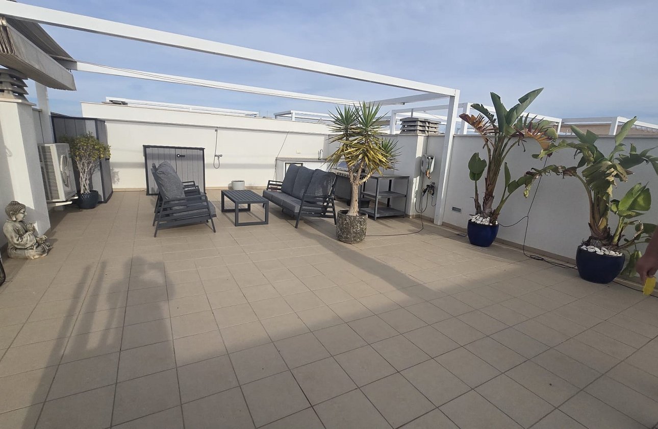 Herverkoop - Penthouse -
Pilar de la Horadada - Costa Blanca
