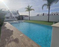 Herverkoop - Penthouse -
Pilar de la Horadada - Costa Blanca