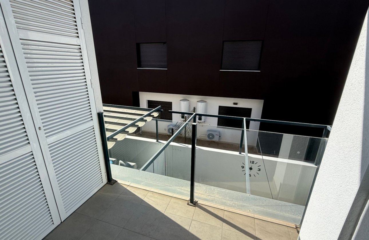 Herverkoop - Penthouse -
Pilar de la Horadada - Costa Blanca