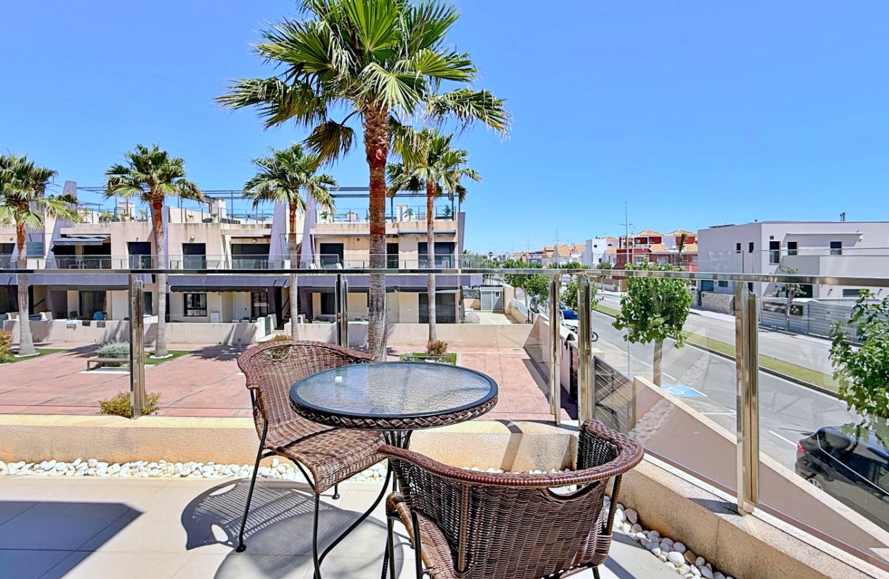 Herverkoop - Penthouse -
Pilar de la Horadada - Costa Blanca