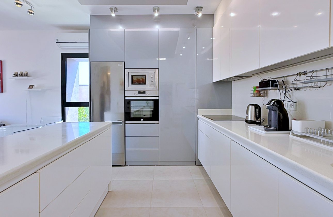 Herverkoop - Penthouse -
Pilar de la Horadada - Costa Blanca