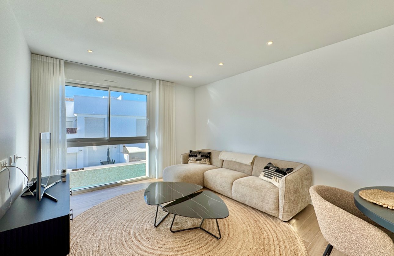 Herverkoop - Penthouse -
Pilar de la Horadada - Costa Blanca