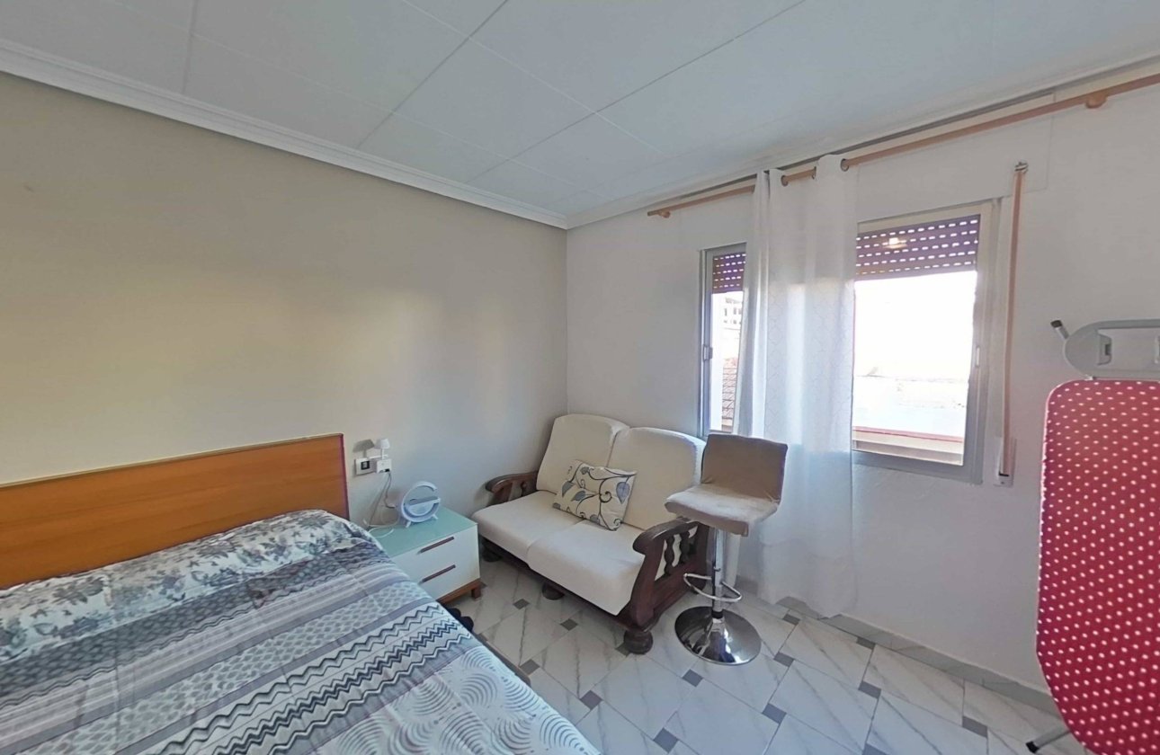Herverkoop - Penthouse -
Pilar de la Horadada