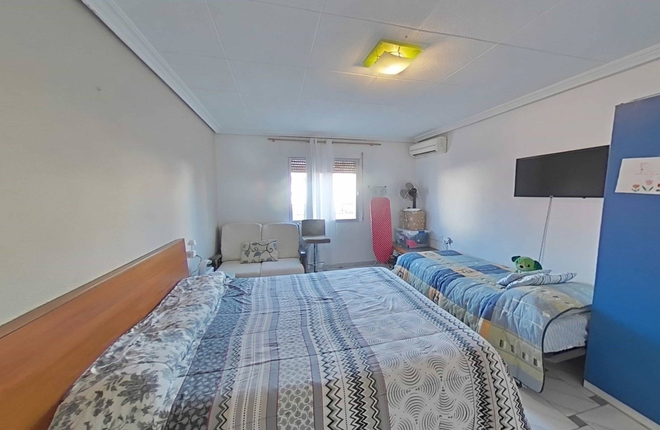 Herverkoop - Penthouse -
Pilar de la Horadada
