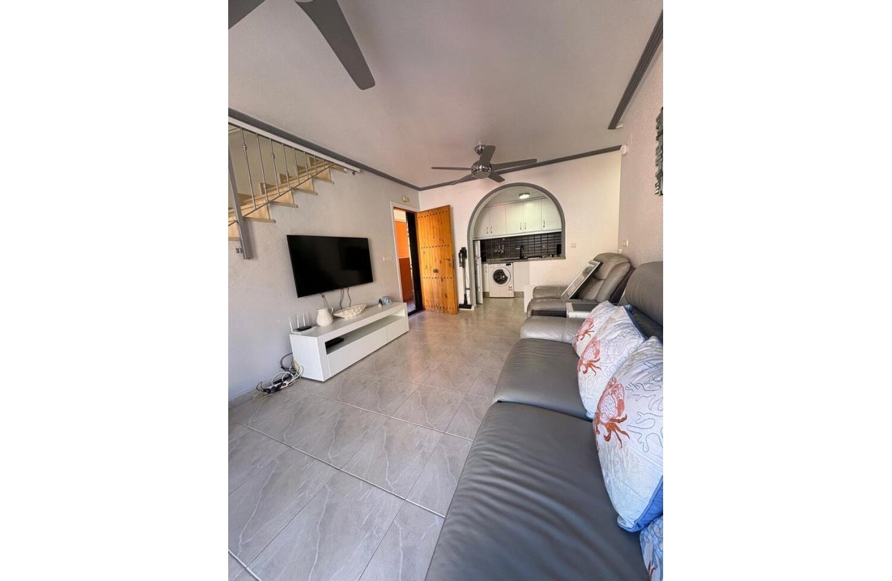 Herverkoop - Penthouse -
Playa Flamenca - Costa Blanca