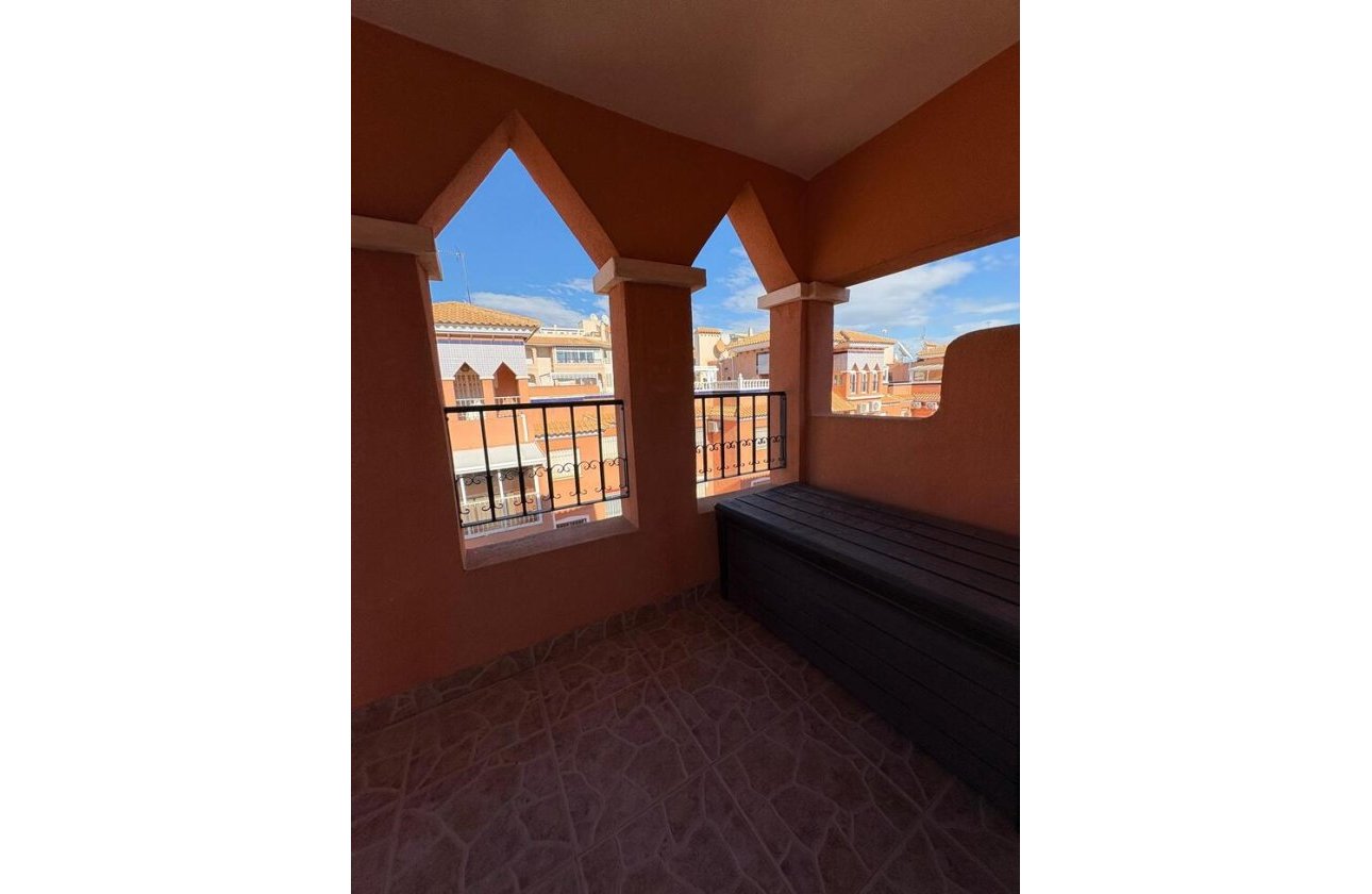Herverkoop - Penthouse -
Playa Flamenca - Costa Blanca