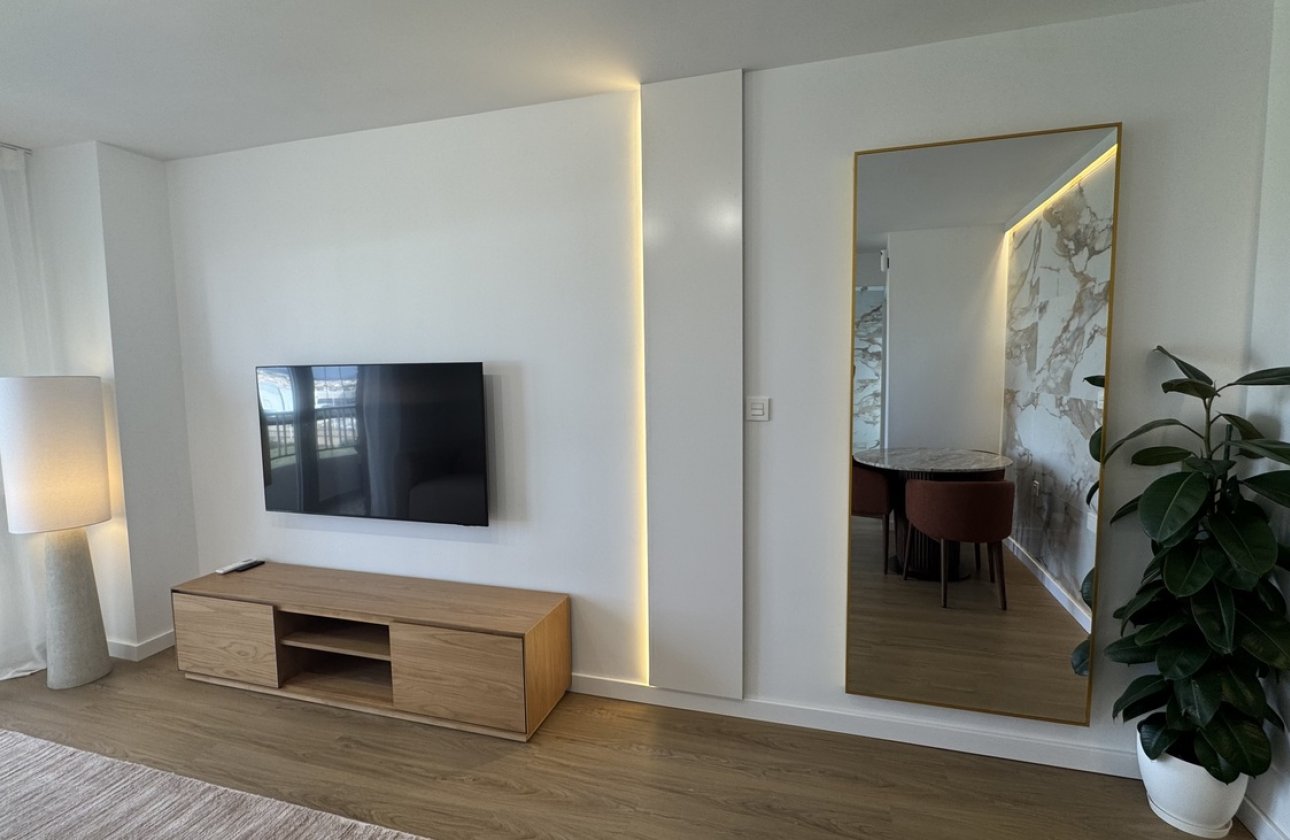 Herverkoop - Penthouse -
Punta Prima - Costa Blanca