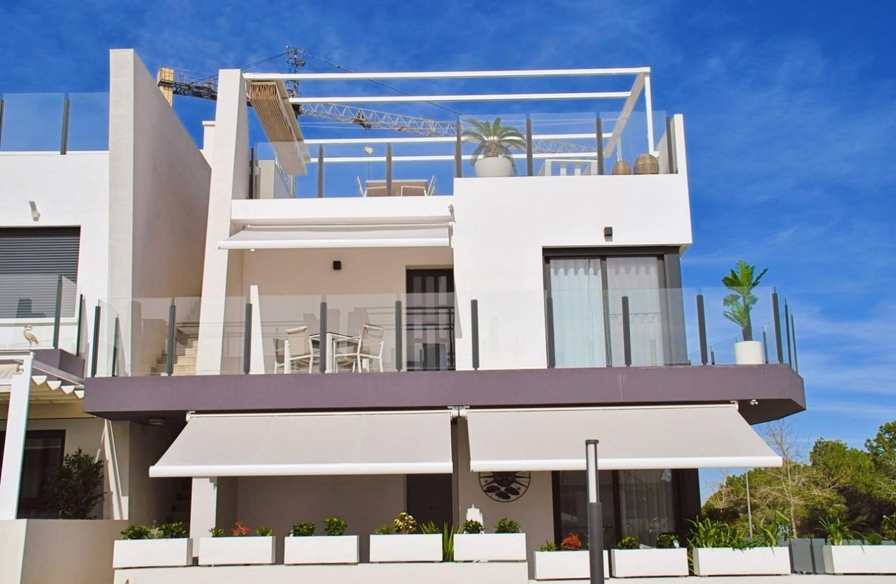 Herverkoop - Penthouse -
San Miguel de Salinas - Costa Blanca