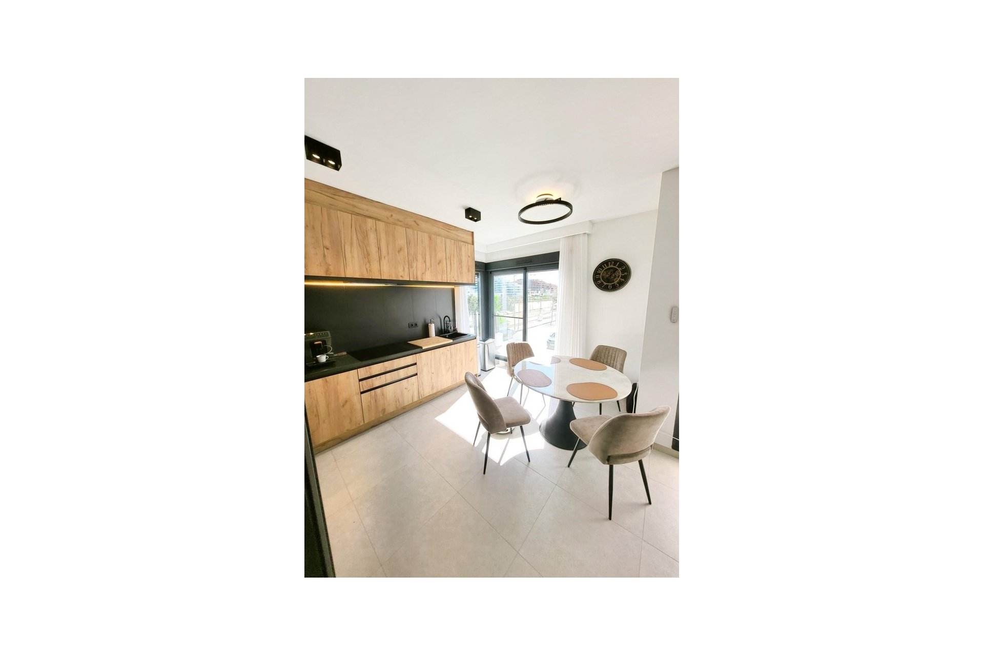 Herverkoop - Penthouse -
San Miguel de Salinas - Costa Blanca