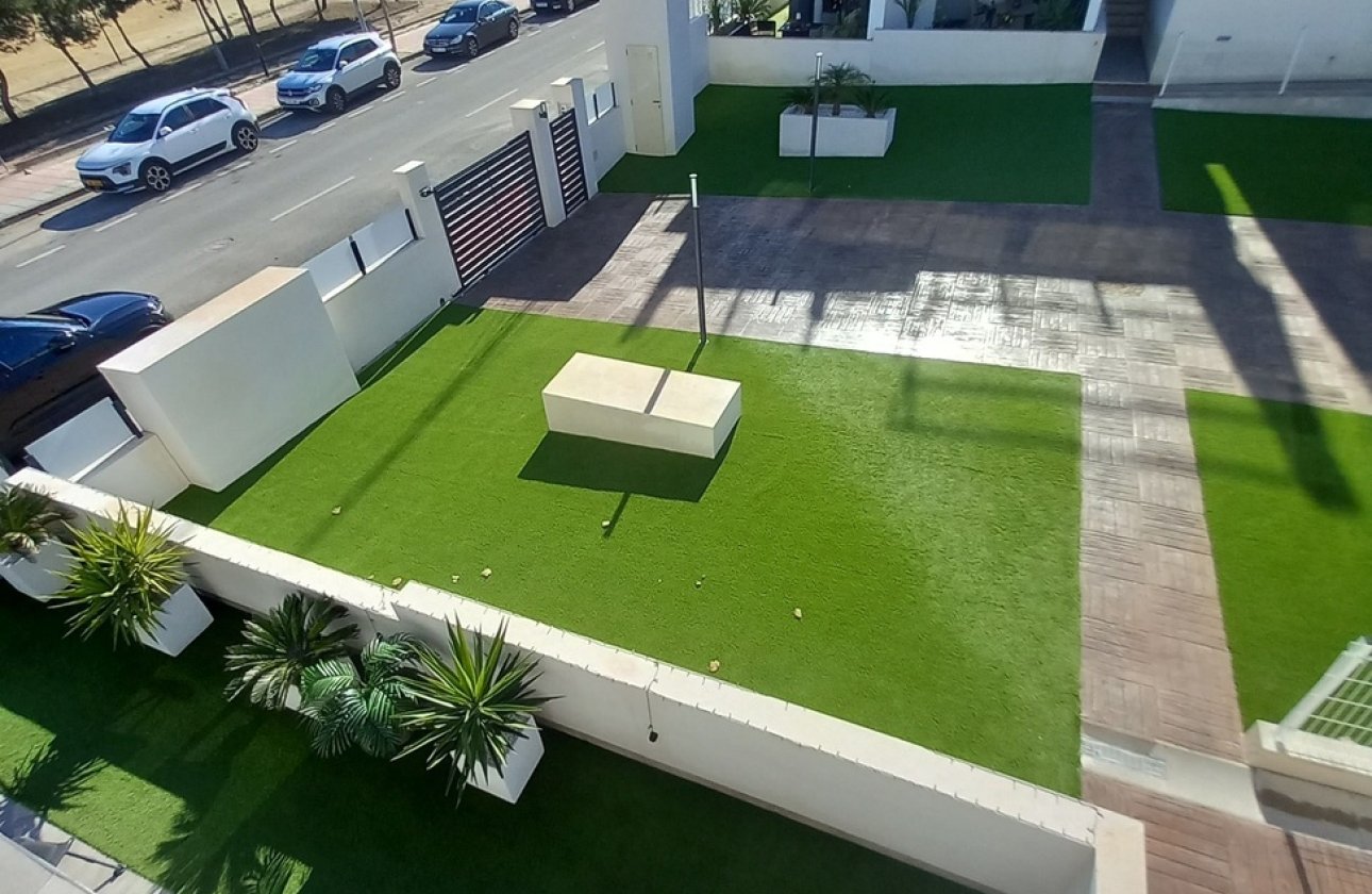 Herverkoop - Penthouse -
San Miguel de Salinas - Costa Blanca
