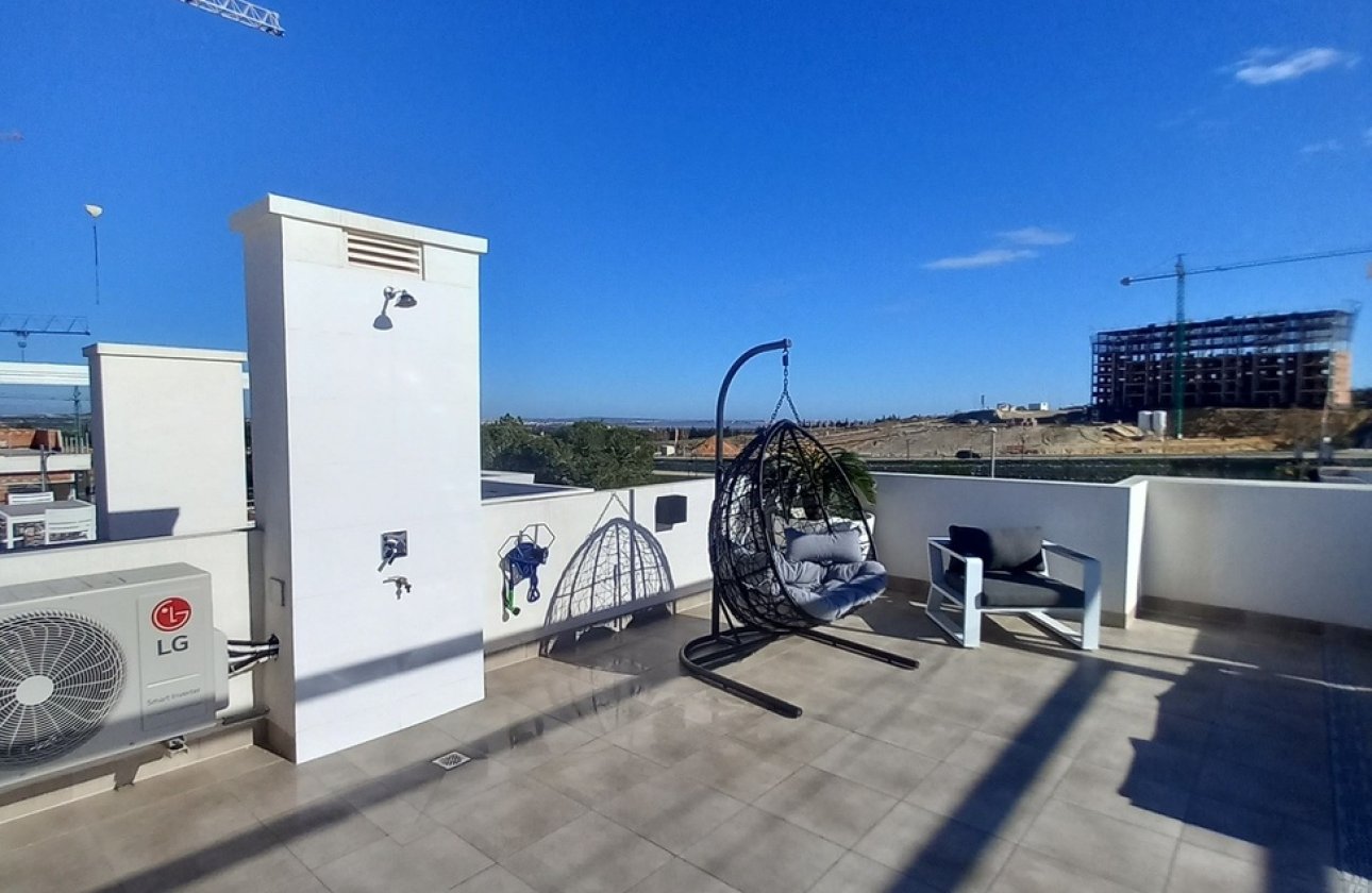 Herverkoop - Penthouse -
San Miguel de Salinas - Costa Blanca
