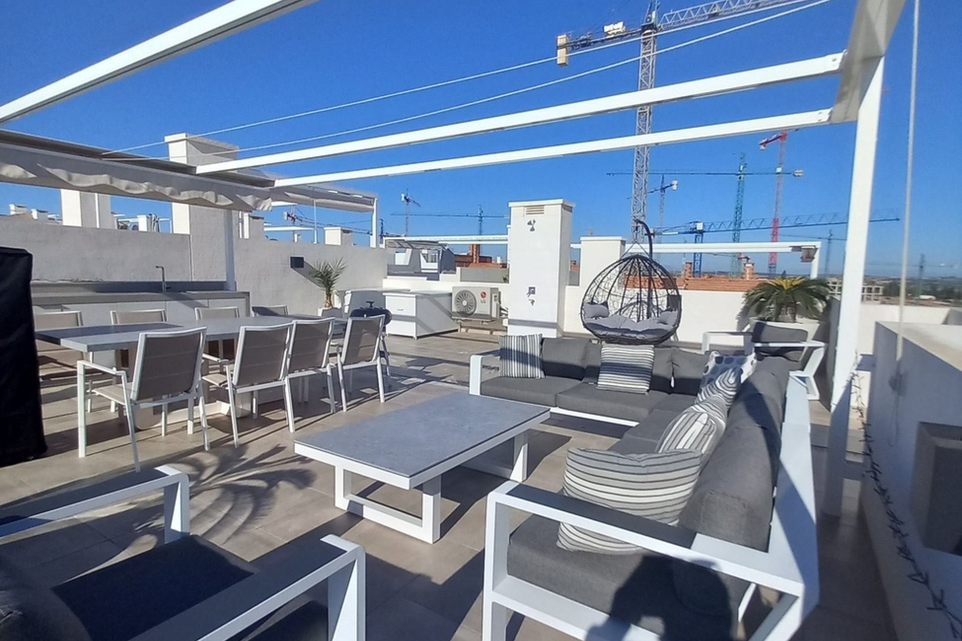 Herverkoop - Penthouse -
San Miguel de Salinas - Costa Blanca