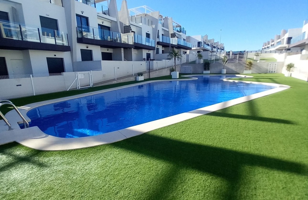 Herverkoop - Penthouse -
San Miguel de Salinas - Costa Blanca