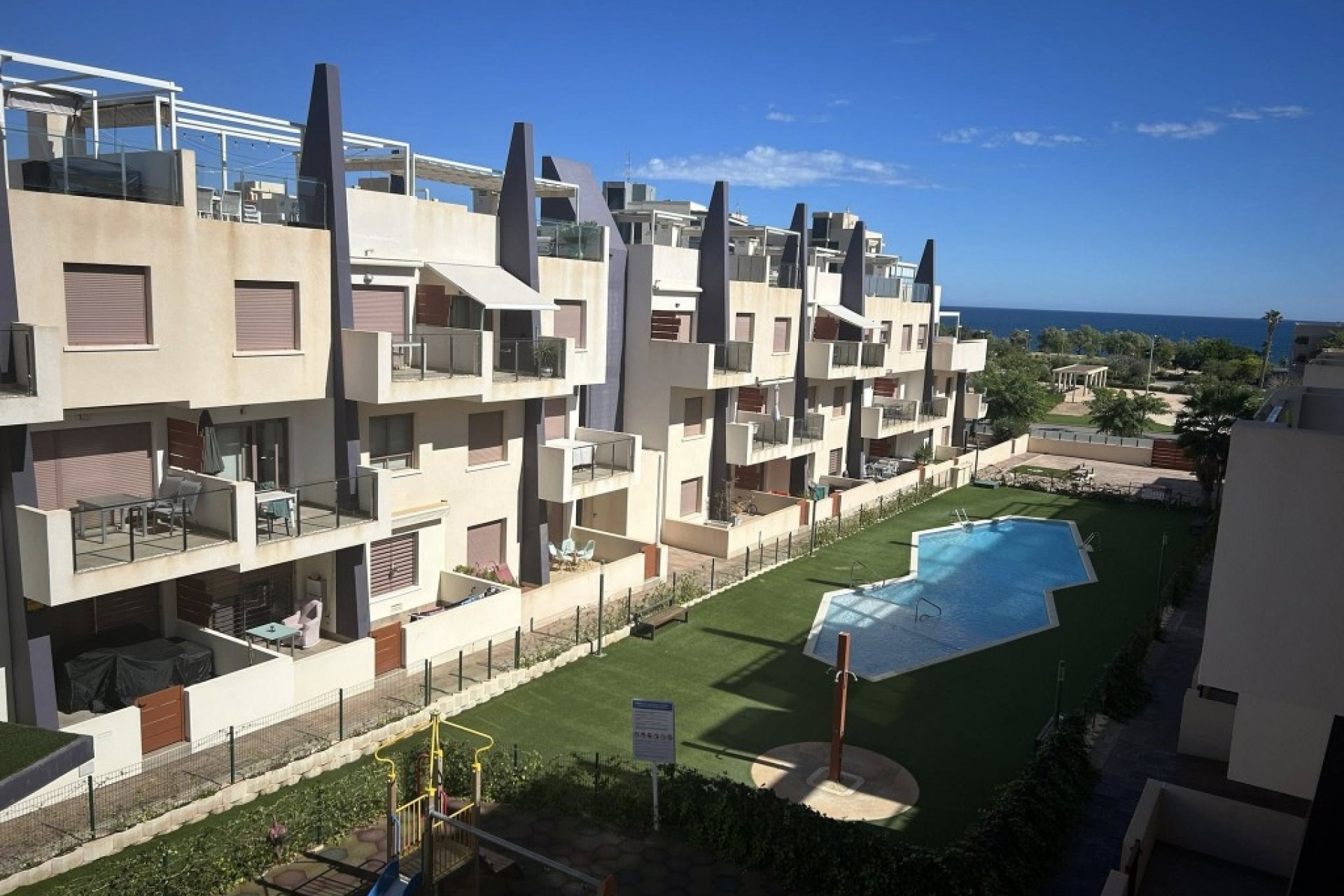 Herverkoop - Penthouse -
Torre de la Horadada - Costa Blanca