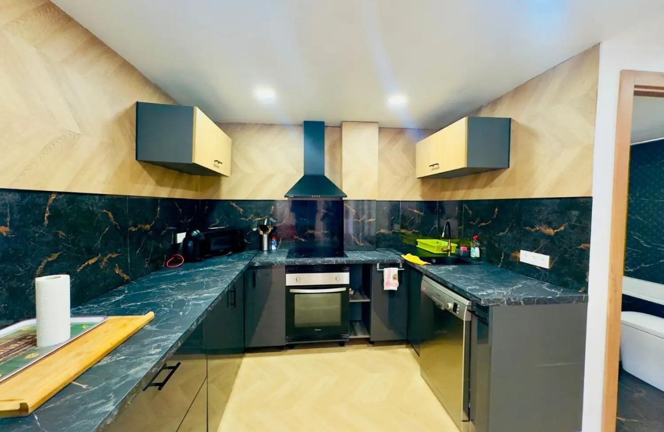 Herverkoop - Penthouse -
Torrevieja - Acequion