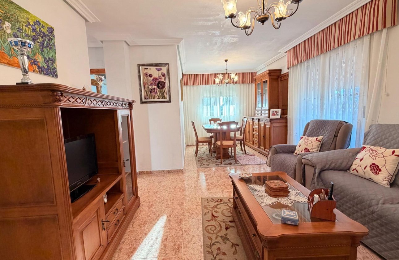 Herverkoop - Penthouse -
Torrevieja - Acequion