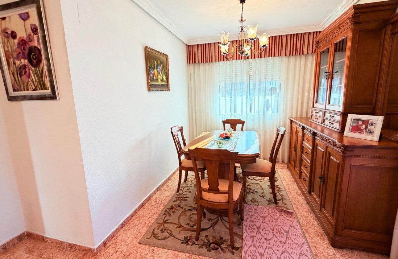 Herverkoop - Penthouse -
Torrevieja - Acequion