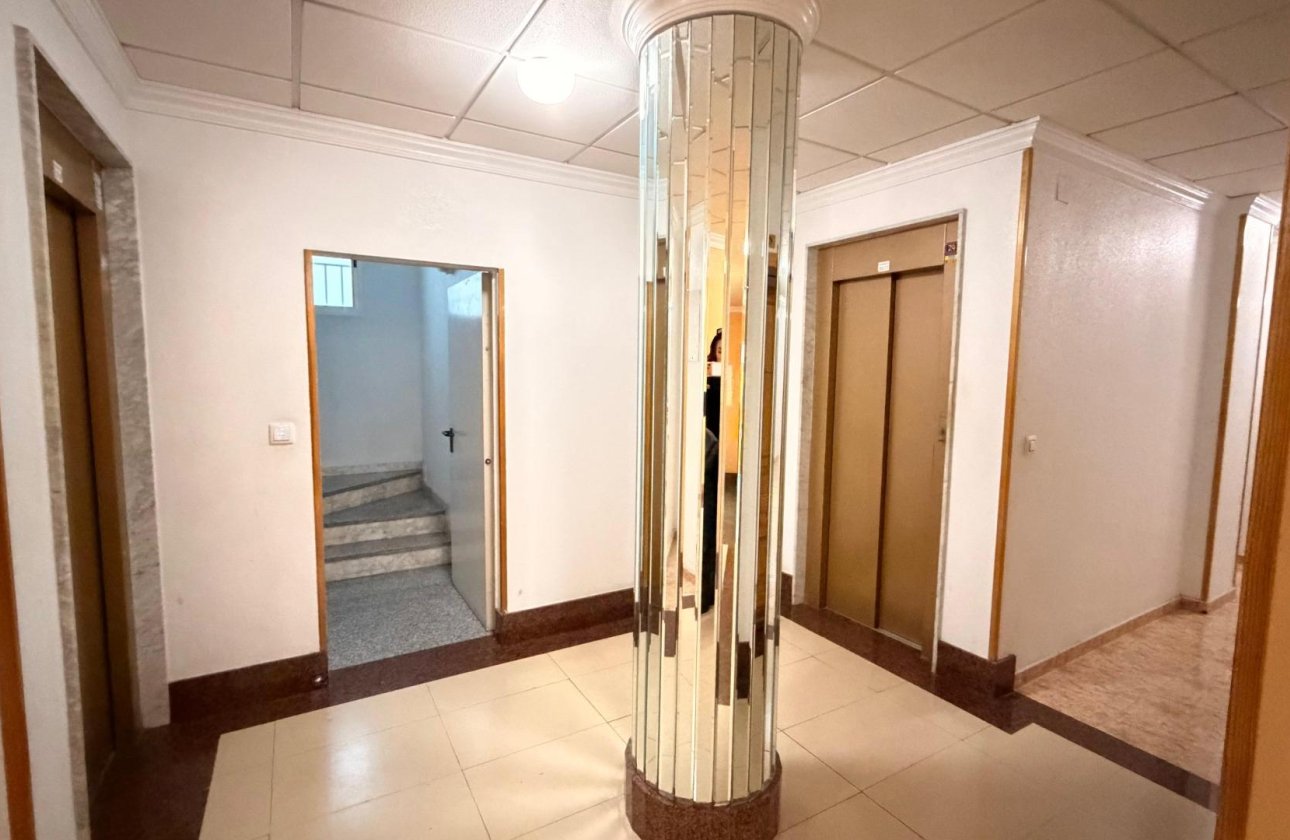 Herverkoop - Penthouse -
Torrevieja - Acequion