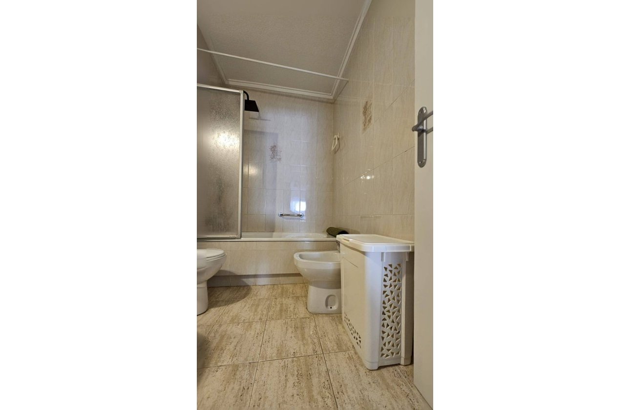 Herverkoop - Penthouse -
Torrevieja - Acequion