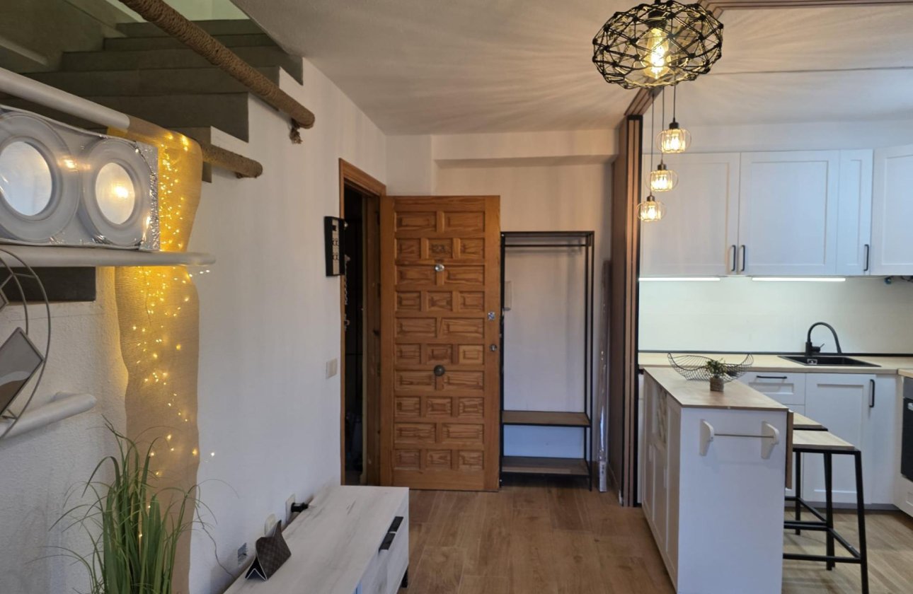 Herverkoop - Penthouse -
Torrevieja - Cala Ferris