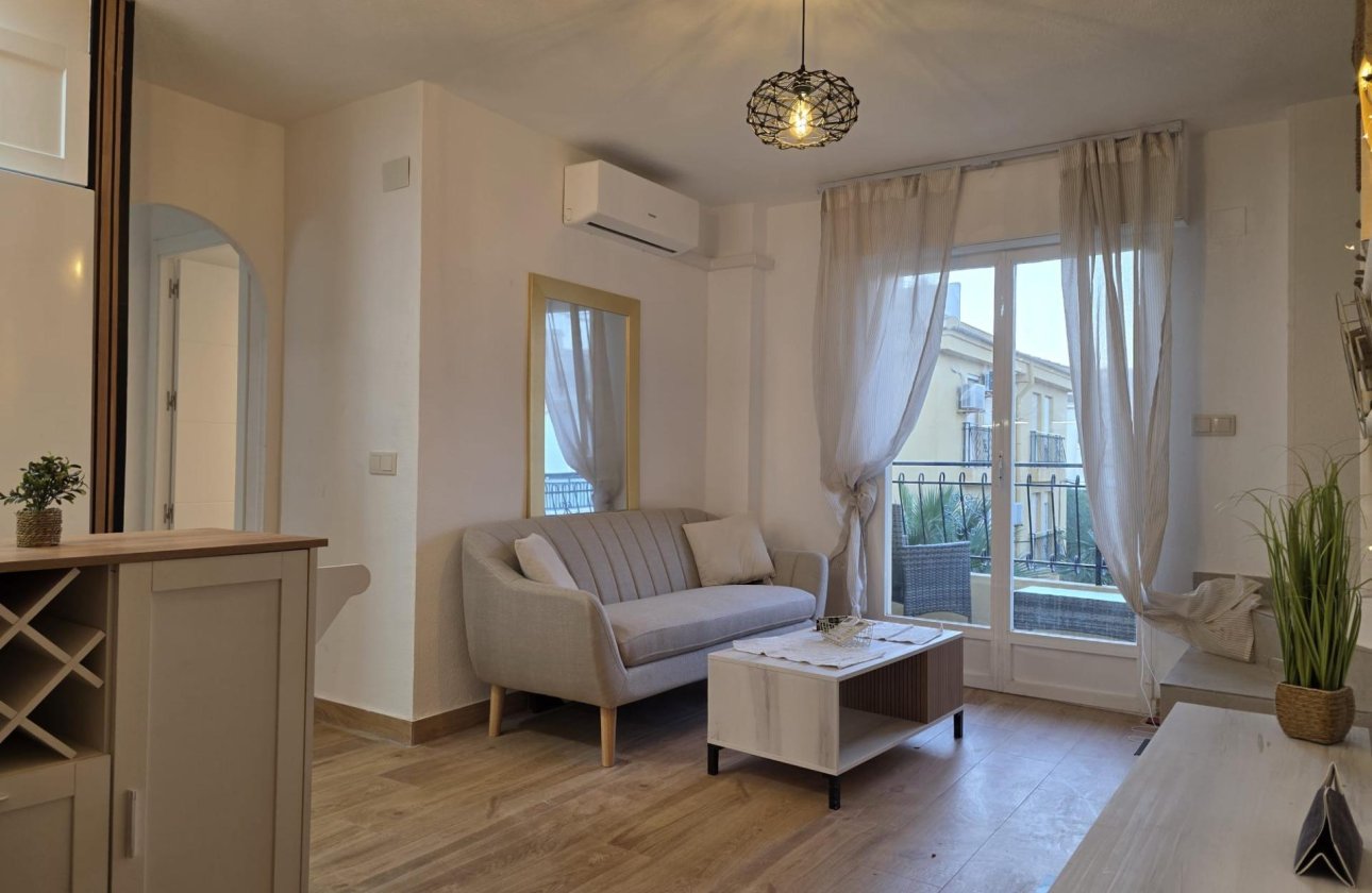 Herverkoop - Penthouse -
Torrevieja - Cala Ferris