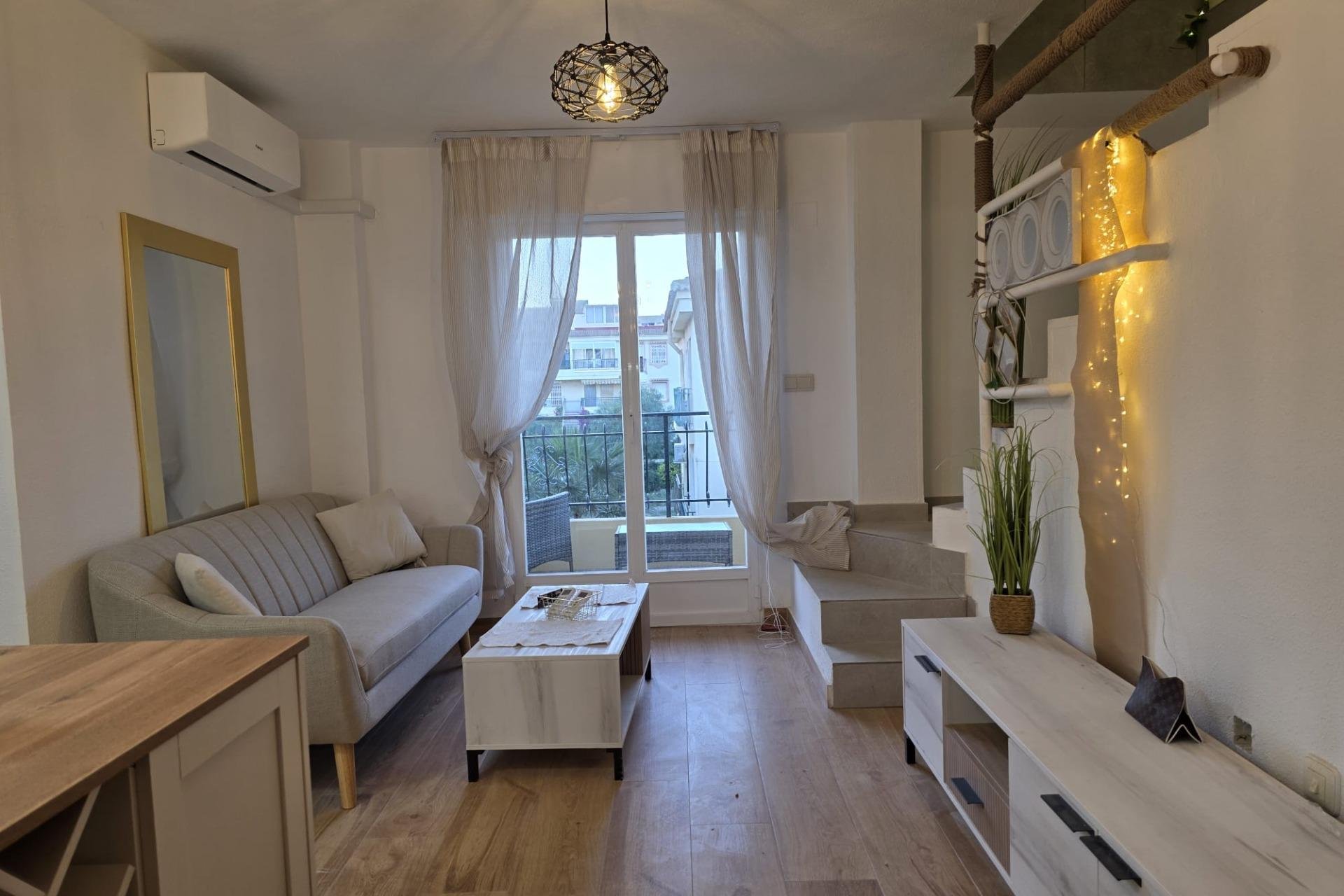 Herverkoop - Penthouse -
Torrevieja - Cala Ferris