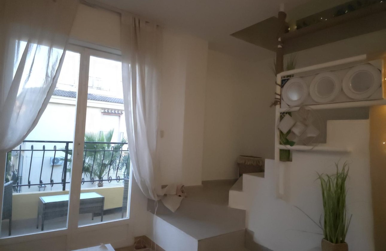 Herverkoop - Penthouse -
Torrevieja - Cala Ferris