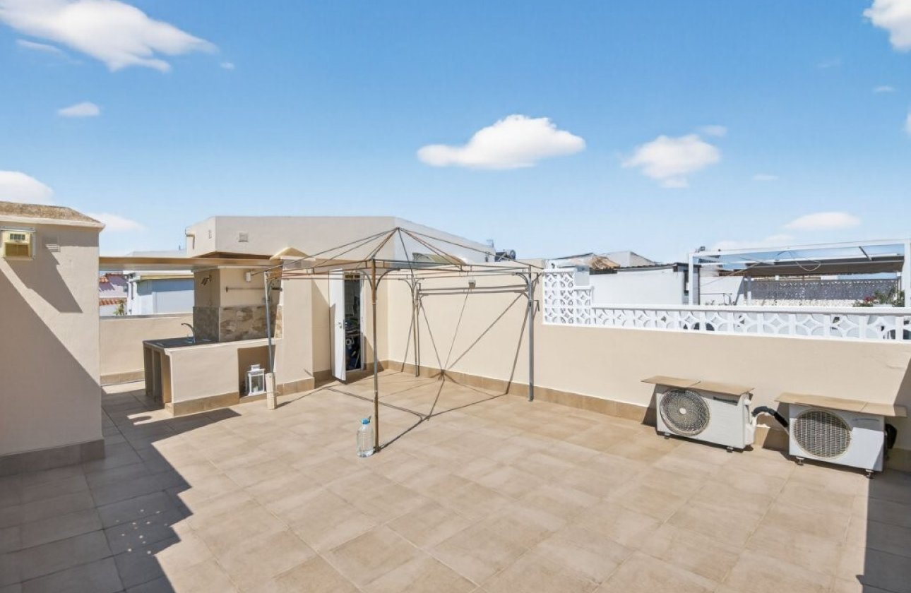 Herverkoop - Penthouse -
Torrevieja - Calas Blancas