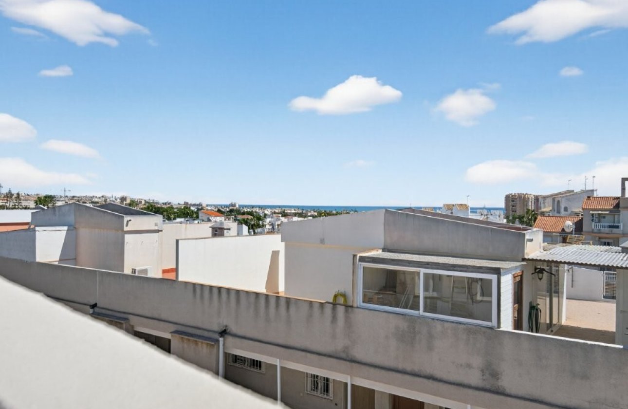 Herverkoop - Penthouse -
Torrevieja - Calas Blancas