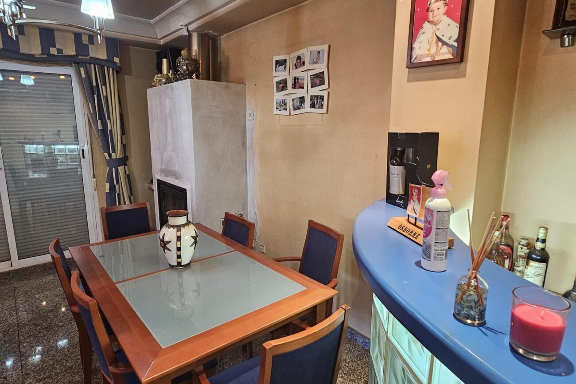 Herverkoop - Penthouse -
Torrevieja - CENTRE