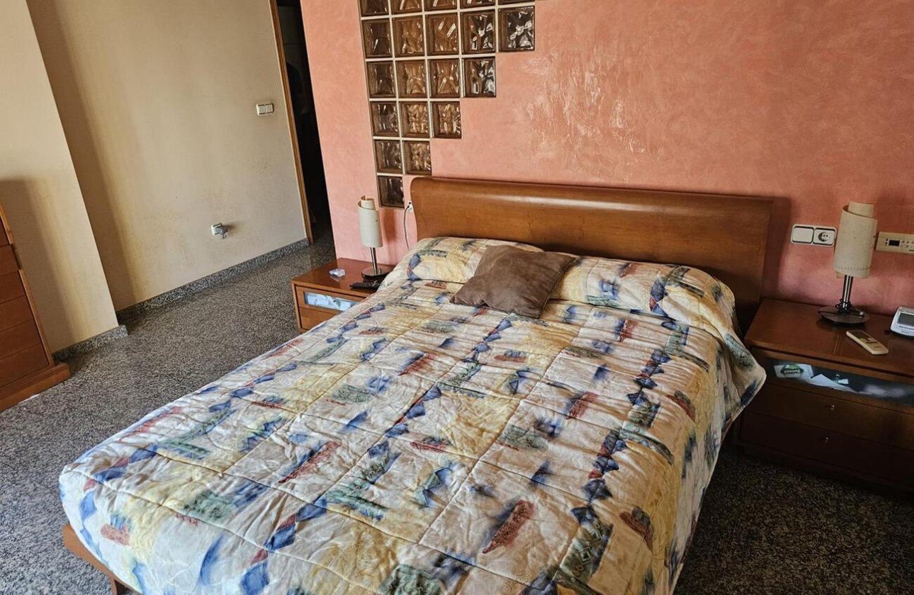 Herverkoop - Penthouse -
Torrevieja - CENTRE