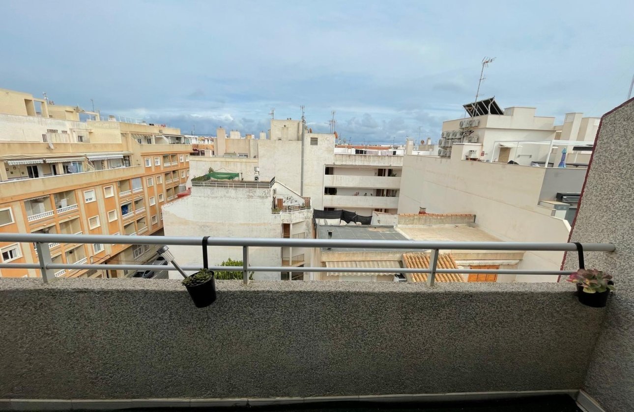 Herverkoop - Penthouse -
Torrevieja - Centro