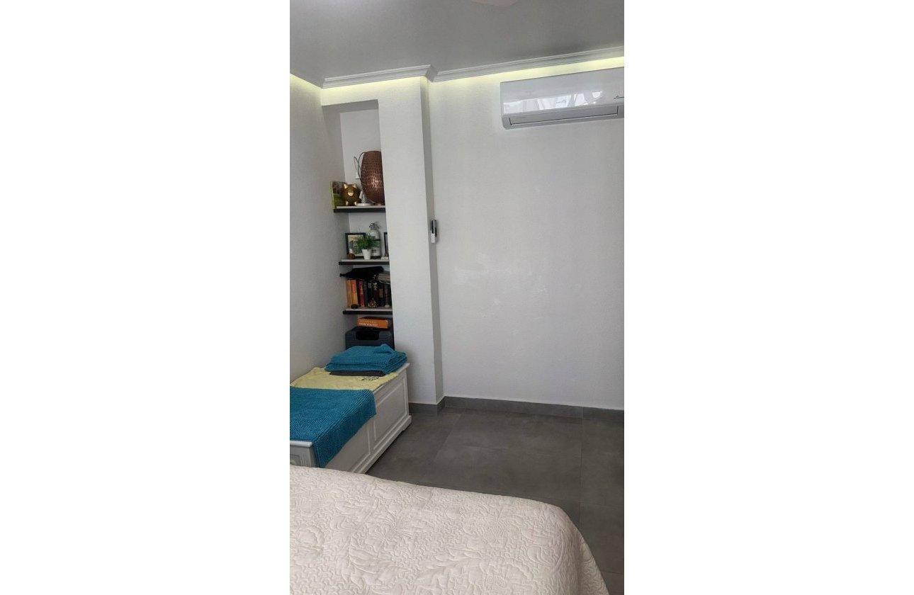 Herverkoop - Penthouse -
Torrevieja - Centro