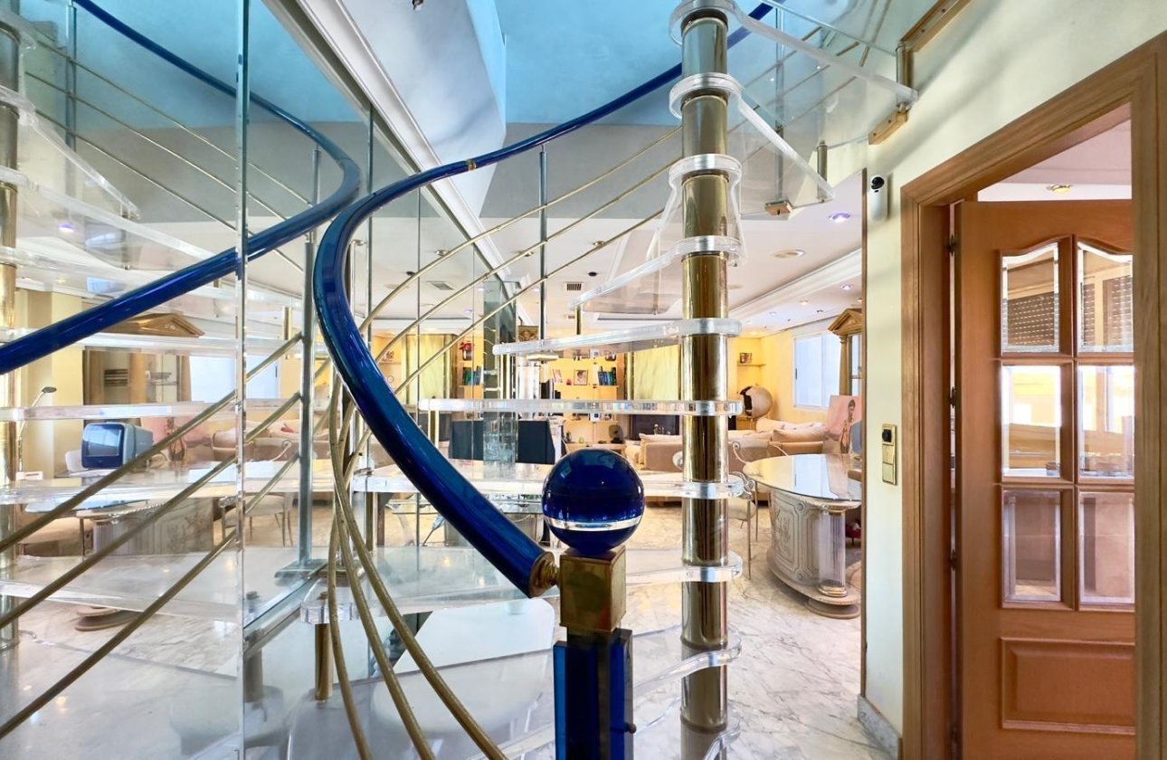 Herverkoop - Penthouse -
Torrevieja - Centro