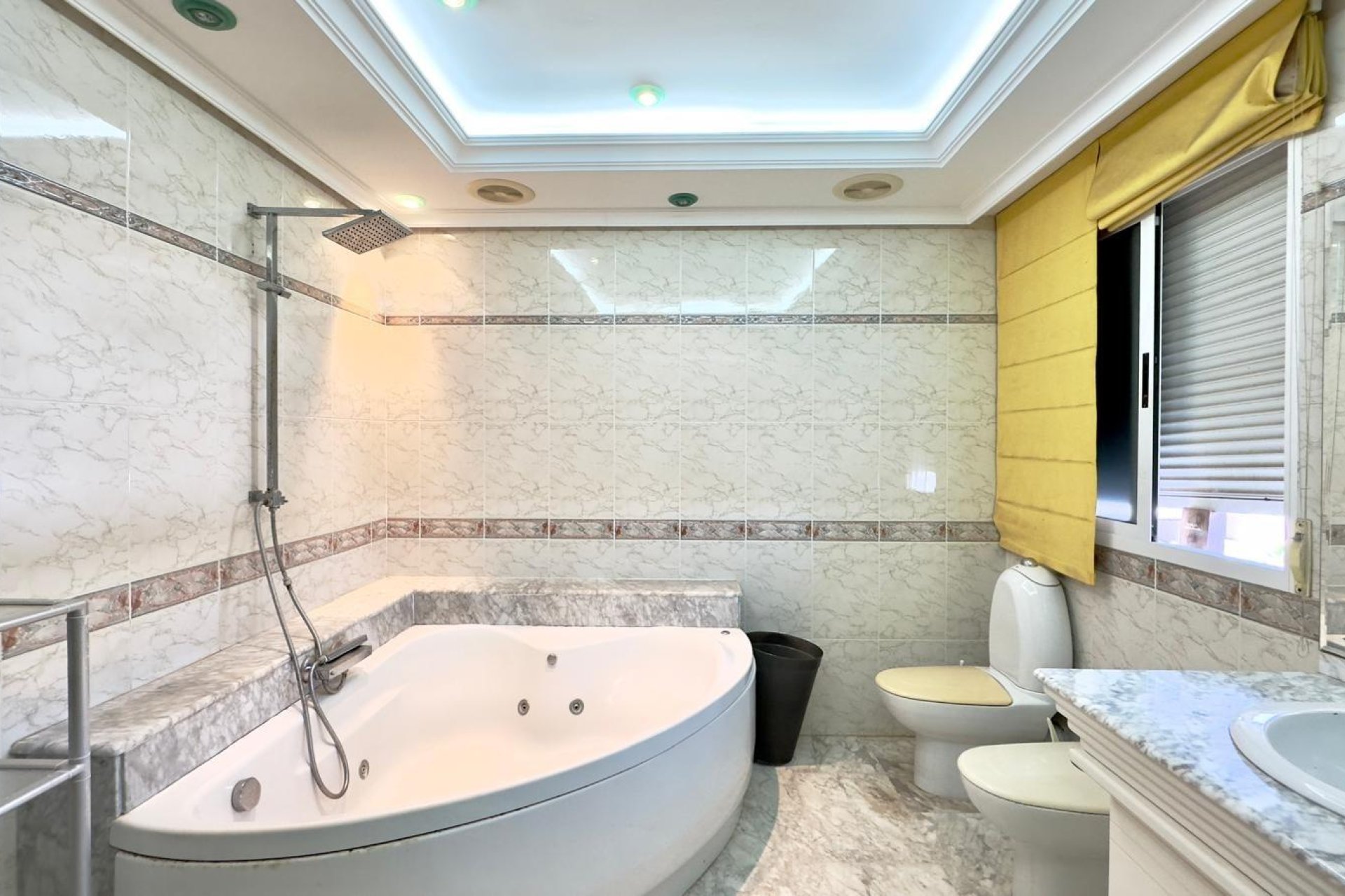 Herverkoop - Penthouse -
Torrevieja - Centro