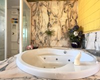 Herverkoop - Penthouse -
Torrevieja - Centro