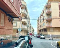 Herverkoop - Penthouse -
Torrevieja - Centro