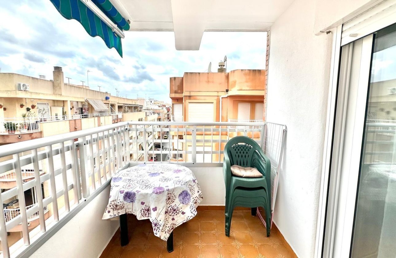 Herverkoop - Penthouse -
Torrevieja - Centro