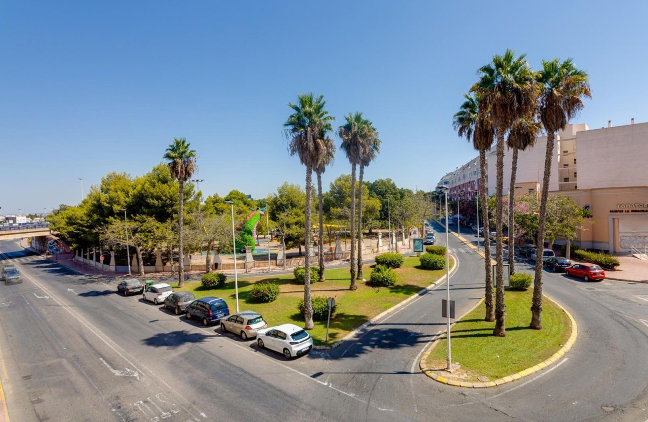 Herverkoop - Penthouse -
Torrevieja - Centro