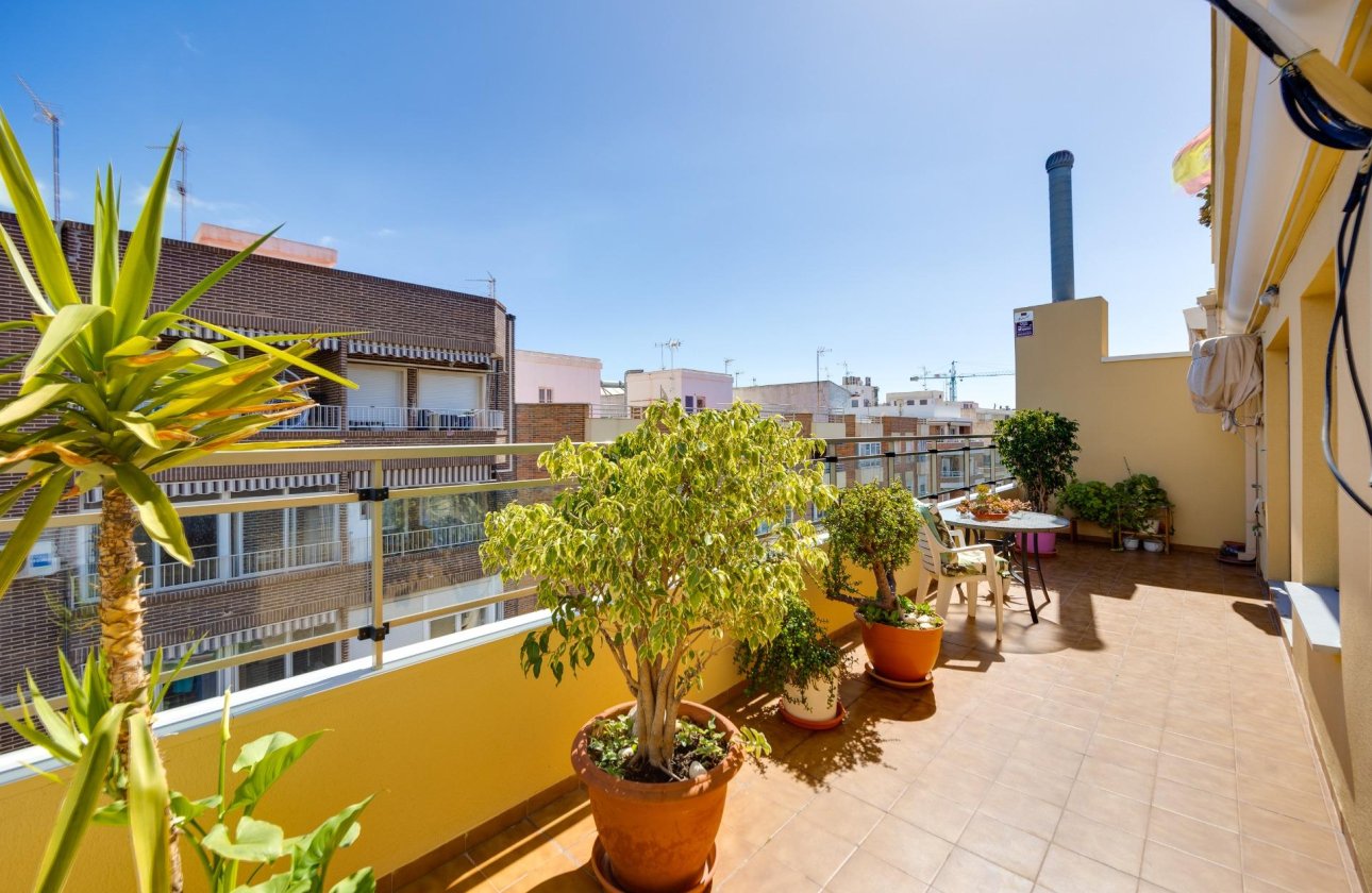 Herverkoop - Penthouse -
Torrevieja - Centro