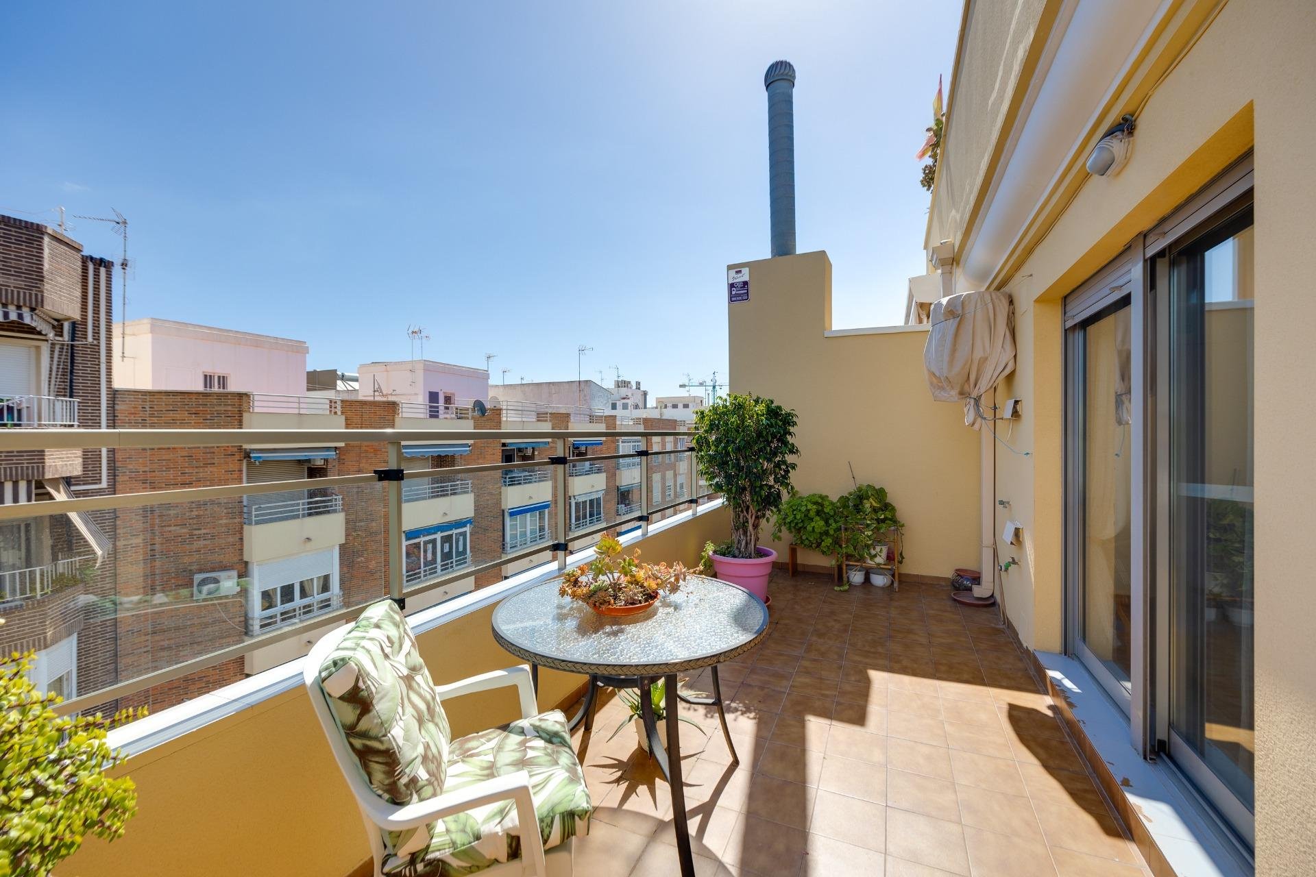 Herverkoop - Penthouse -
Torrevieja - Centro